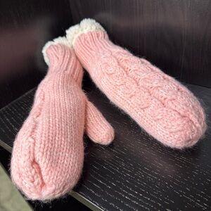 Brand New Cozy Baby Pink Lined Gloves | Warm Winter Accessories, Soft & Comfy